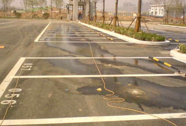 道路劃線，車位劃線，停車位劃線