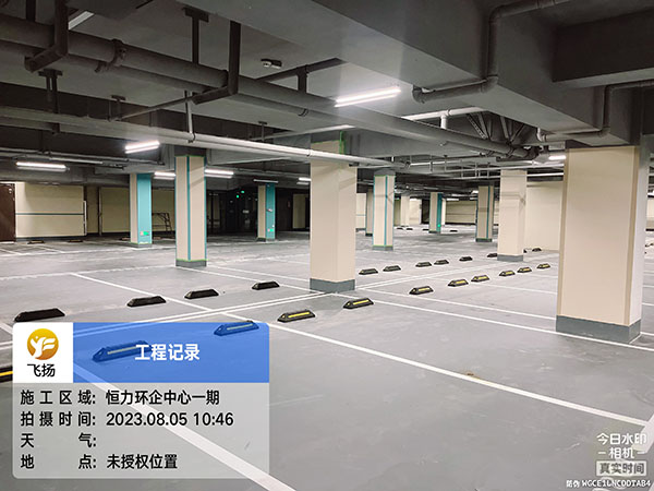 飛揚市政恒力環(huán)企中心停車場劃線項目。