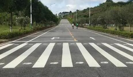 蘇州車位劃線分析，化工廠人行道劃線依據(jù)什么規(guī)范? 
