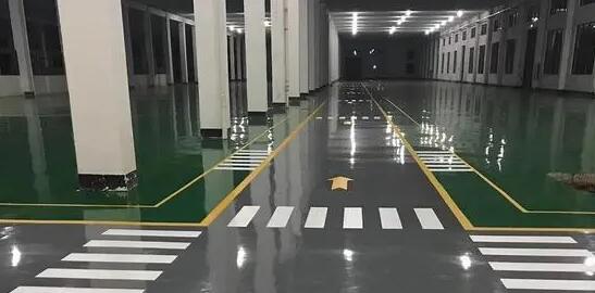 蘇州化工廠劃線選用哪種施工方較好呢？